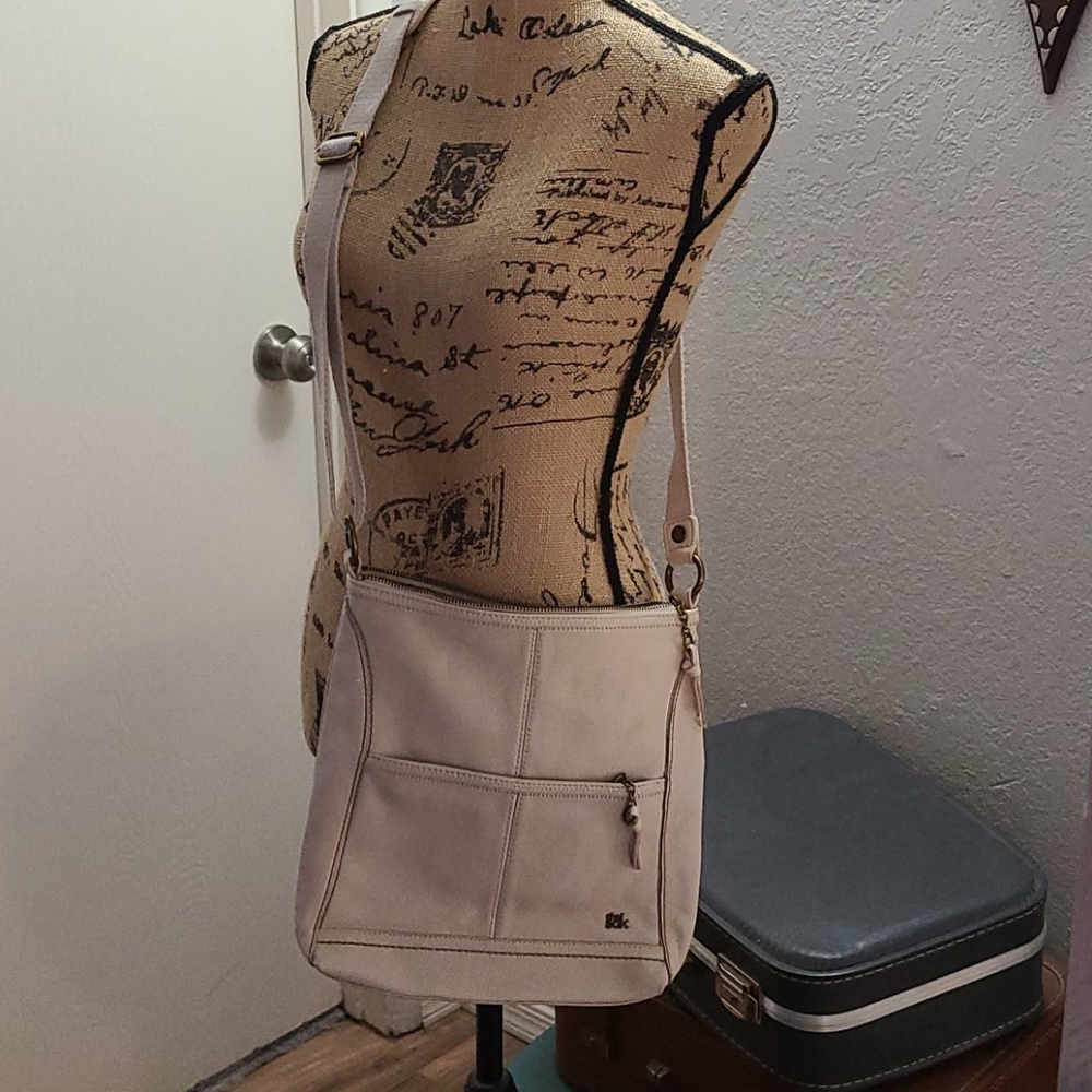 The Sac crossbody